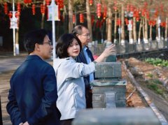 <b><b>细致领会布展创意、群众互动结果等环境</b></b>